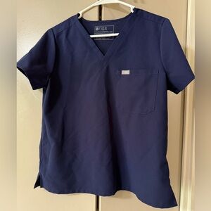 Figs Catarina Navy scrub top MP